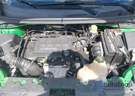 2015 Chevrolet Sonic Lt Manual из США, поврежденный, VIN 1G1JD5SB2F4135768